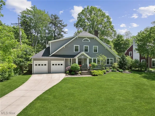 2709 Southington Rd, Shaker Heights, OH 44120