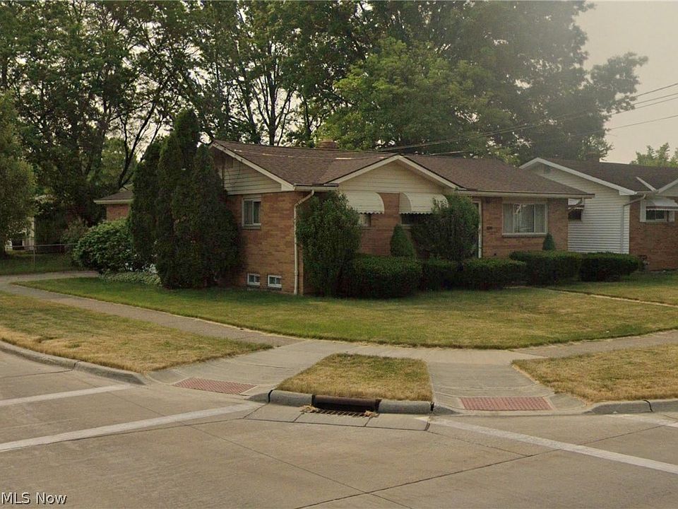2nd image of 6115 Fry Rd