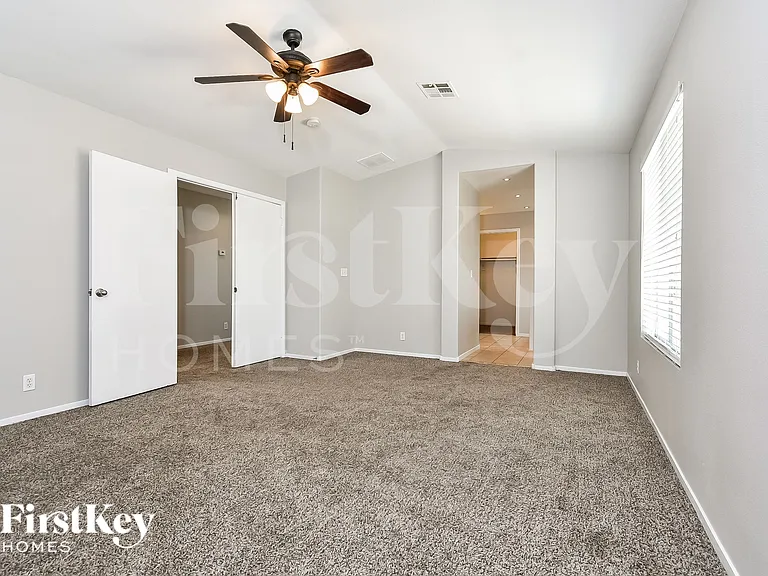 7233 Scenic Desert Ct — Photo 8