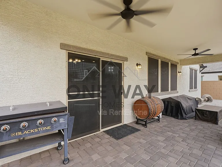 392 S 194th Ln — Photo 32