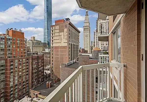50 Lexington Ave — Photo 2