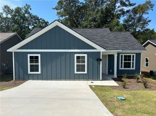 4 Summertide Dr, Phenix City, AL 36869