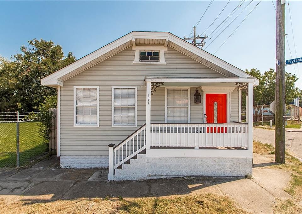1st image of 131 Millaudon St