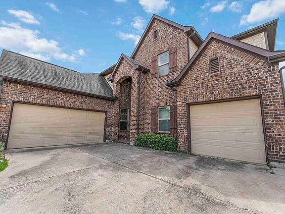 2nd image of 10019 Gage Daniel Ln