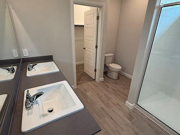 7th image of this home