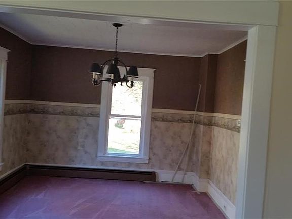3rd image of 61 Adsit St