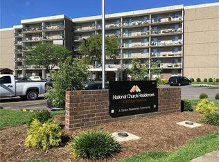 351 N High St, Romney, WV 26757