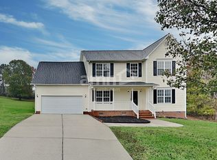 5410 Country Hills Dr, Mc Leansville, NC 27301