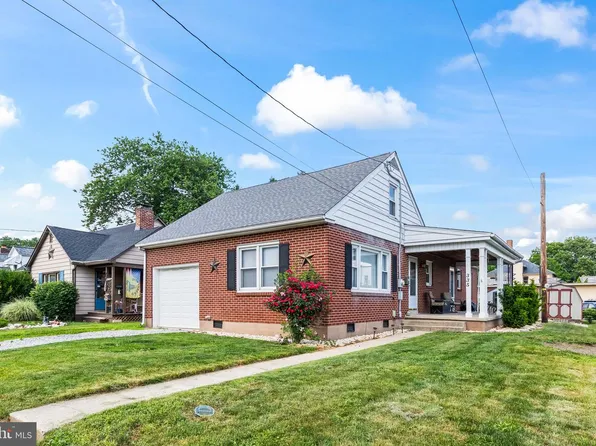 335 N 6th St, Columbia, PA 17512