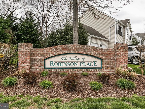 2nd image of 609 Robinson Place Ct