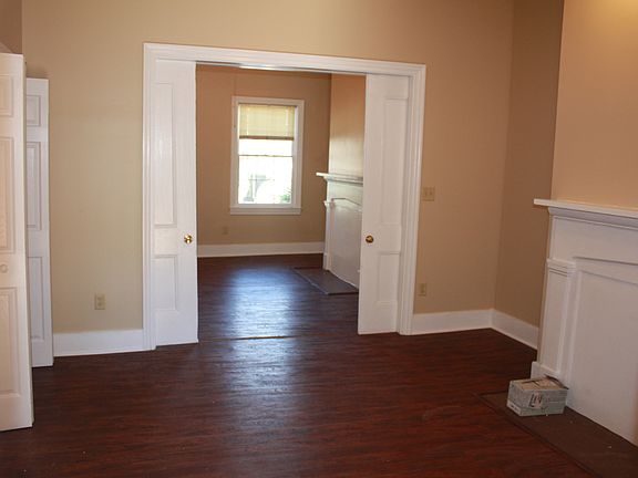 4th image of 517A E Jones St #517A
