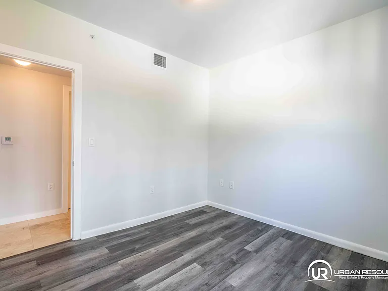 300 Majorca Ave #Penthouse 403 — Photo 19