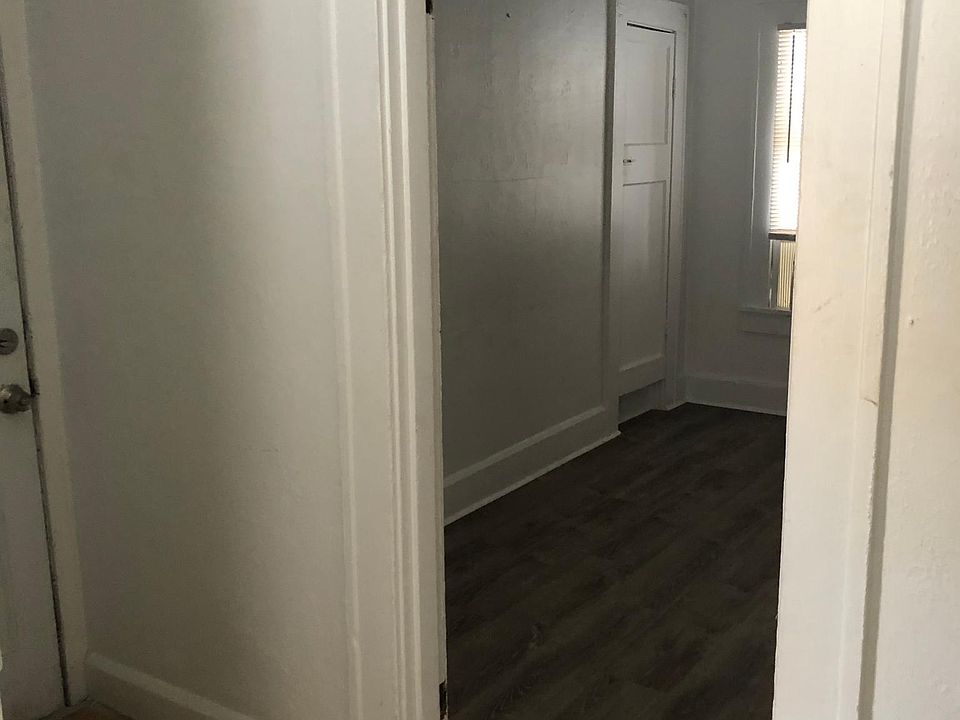 1st image of 875 15th Ave S #A