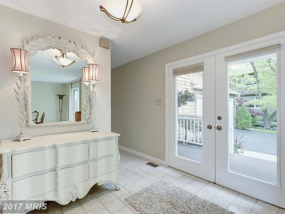 Light Filled entry Foyer