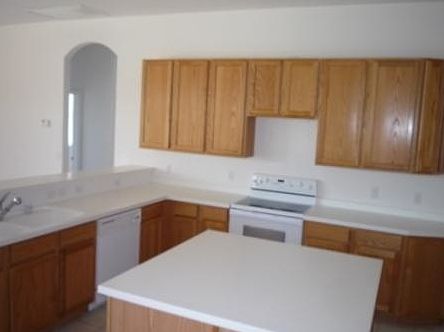 3rd image of 2621 N Serenity Circle