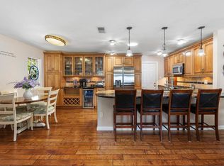 1650 Queenston Dr, Escondido, CA 92027