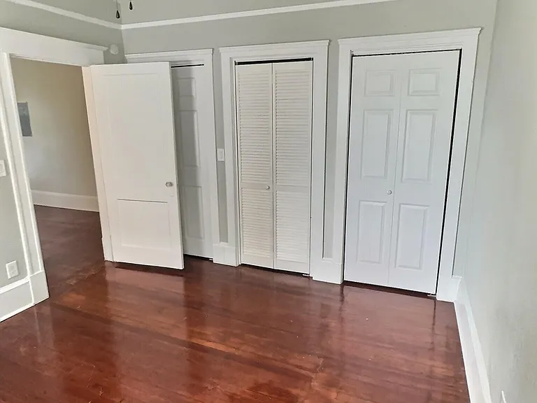 2116 Herschel St #B — Photo 6