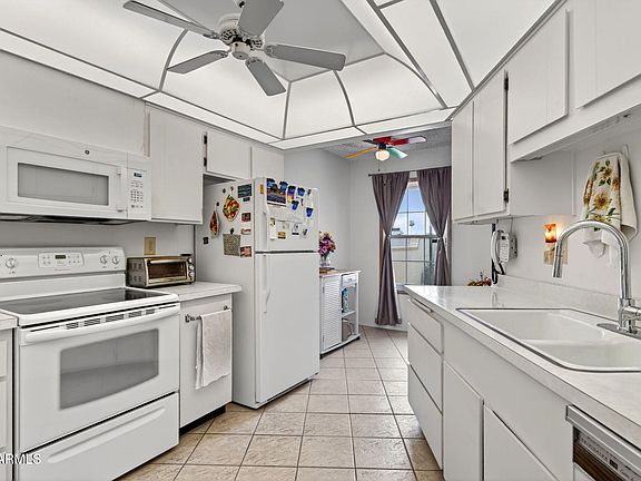 5th image of 17028 N 107TH Avenue