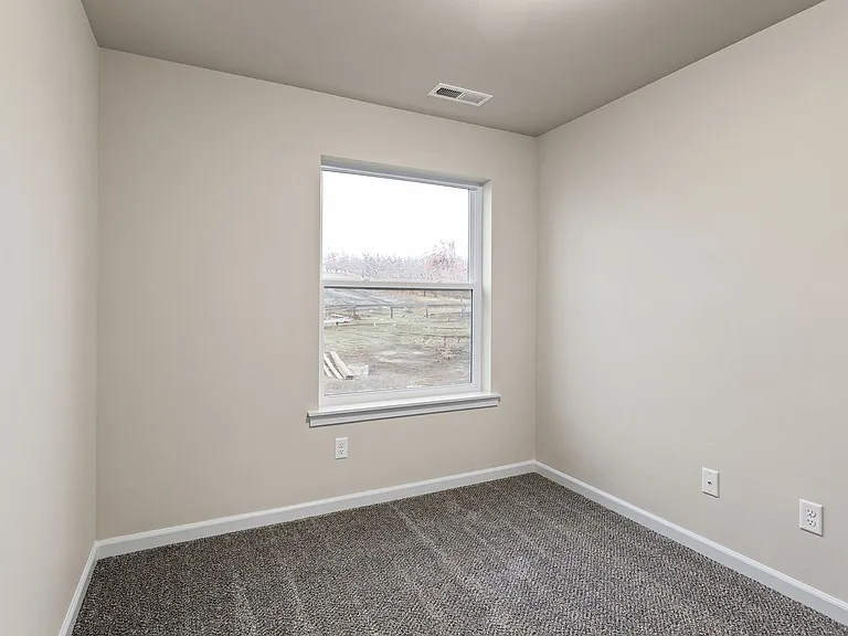 6716 W Washington Ave — Photo 18