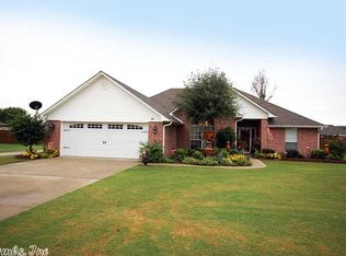 10 Weaver Cir, Vilonia, AR 72173