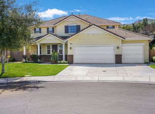 11303 Apple Canyon Ln, Riverside, CA 92503