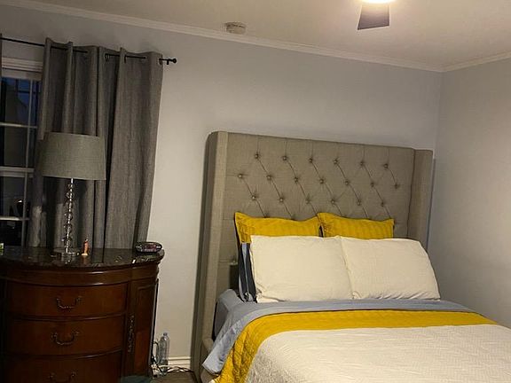 4th image of 114 S Kenmore Ave #116-1/2