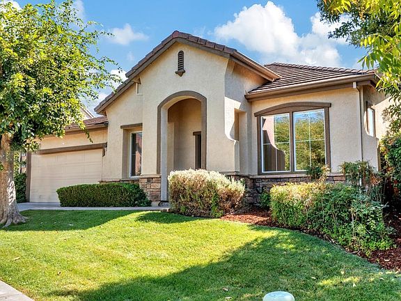 2nd image of 1770 Pistacia Court