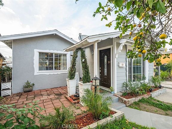2nd image of 10983 Duncan Ave