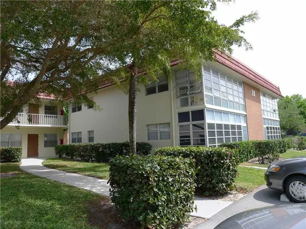 28 Pine Arbor Ln, Vero Beach, FL 32962