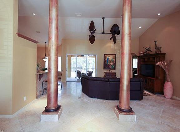 2nd image of 5419 SW 21st Pl