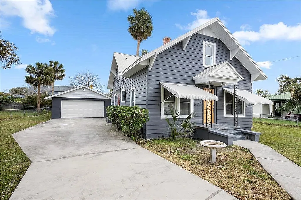 119 Leon Ave — Photo 3
