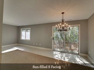 653 Burnsville Pkwy E, Burnsville, MN 55337