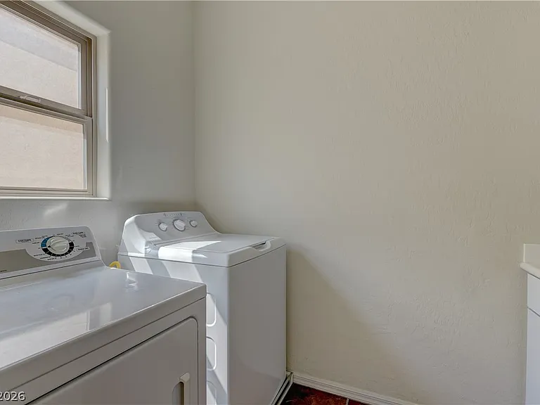 9209 Tudor Park Pl — Photo 20
