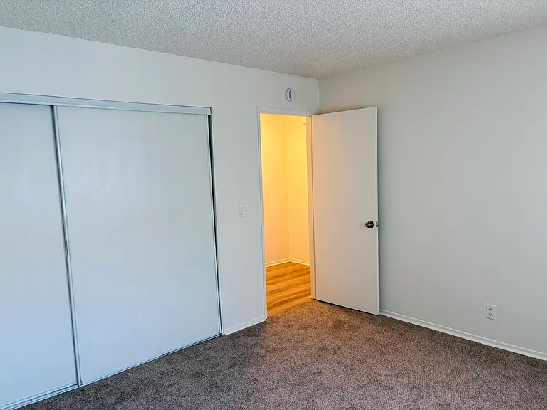1210 S Sharon Cir #101 — Photo 15