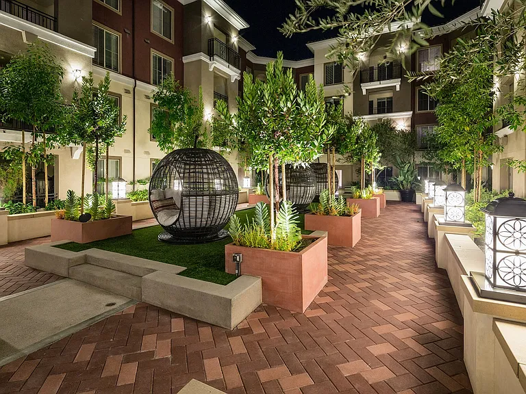 Ave_5_Adagio_Pod_Courtyard_Night_Mission Viejo CA