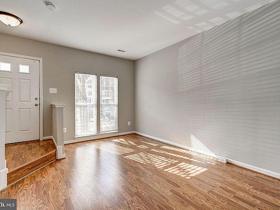 2nd image of 8382 Hunter Murphy Cir