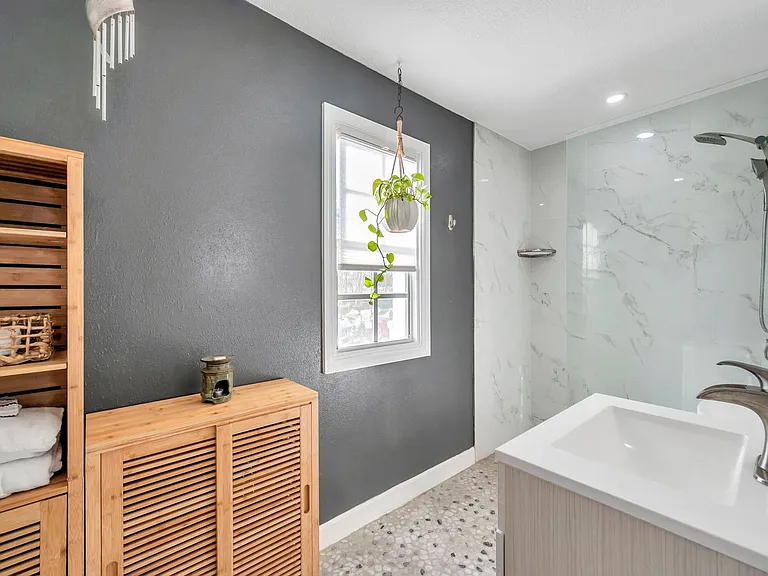 4728 Beach Dr SE #A — Photo 18
