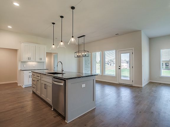 4th image of 2077 E 136th Pl S