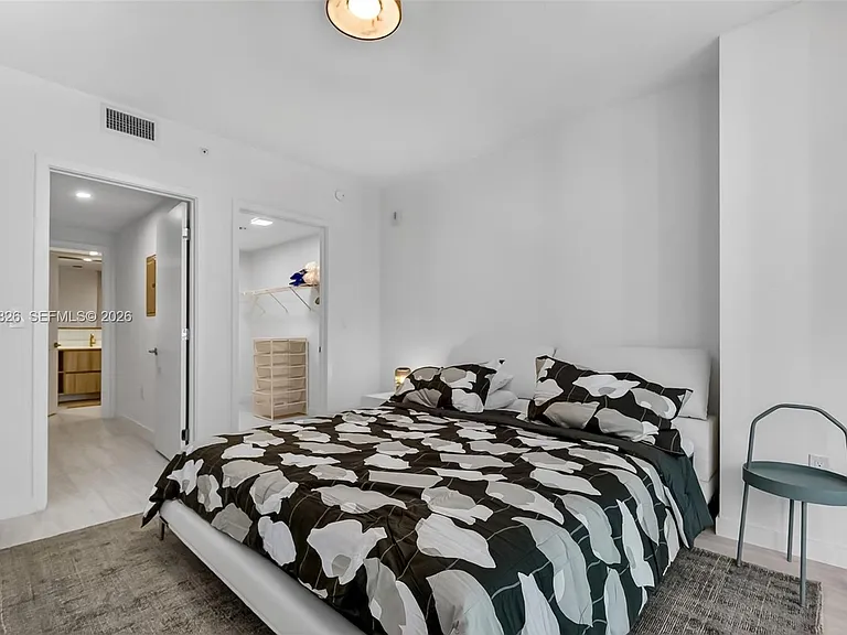 77 SE 5th St #1908 — Photo 19