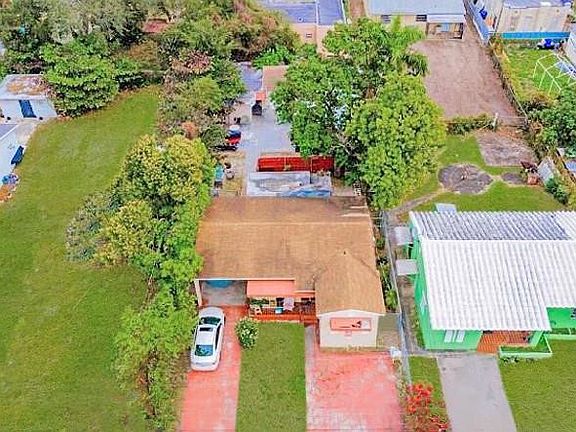 4th image of 8125 NW 6th Avenue