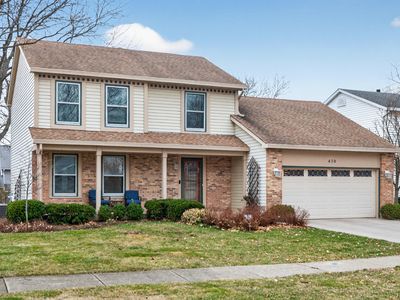 450 Hunter Dr, Carol Stream, IL, 60188