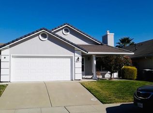 9339 Caulfield Dr, Elk Grove, CA 95758