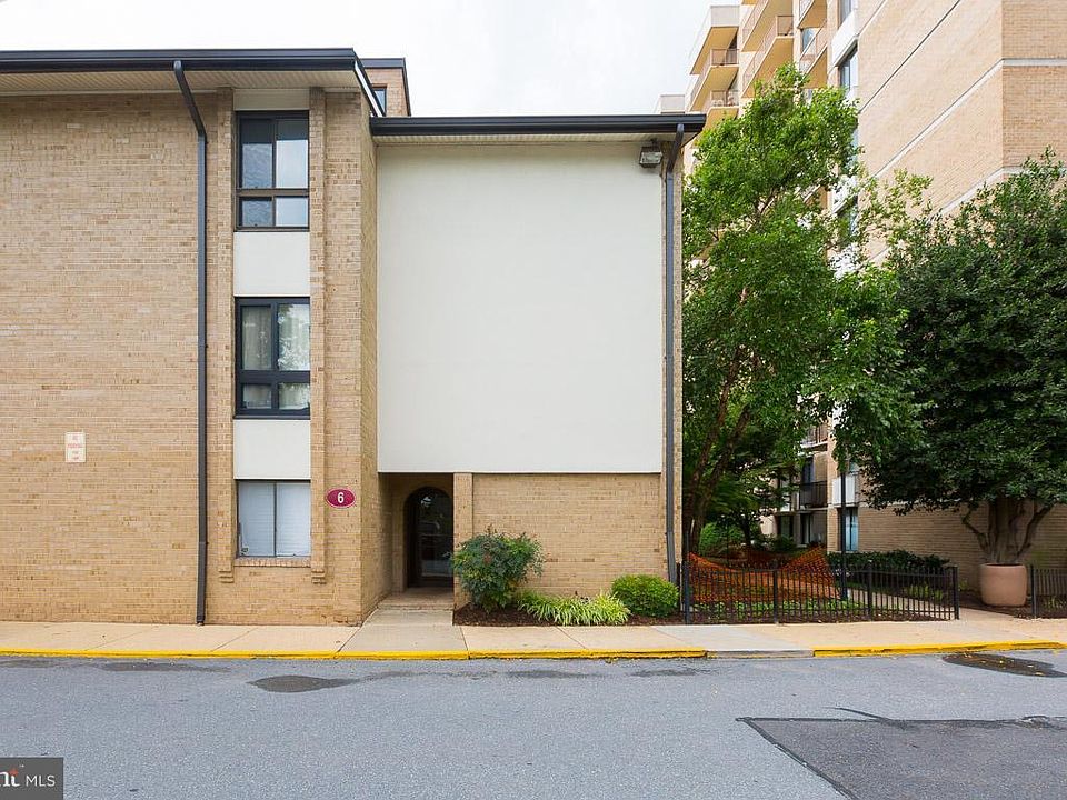 1st image of 6 Monroe St APT 302