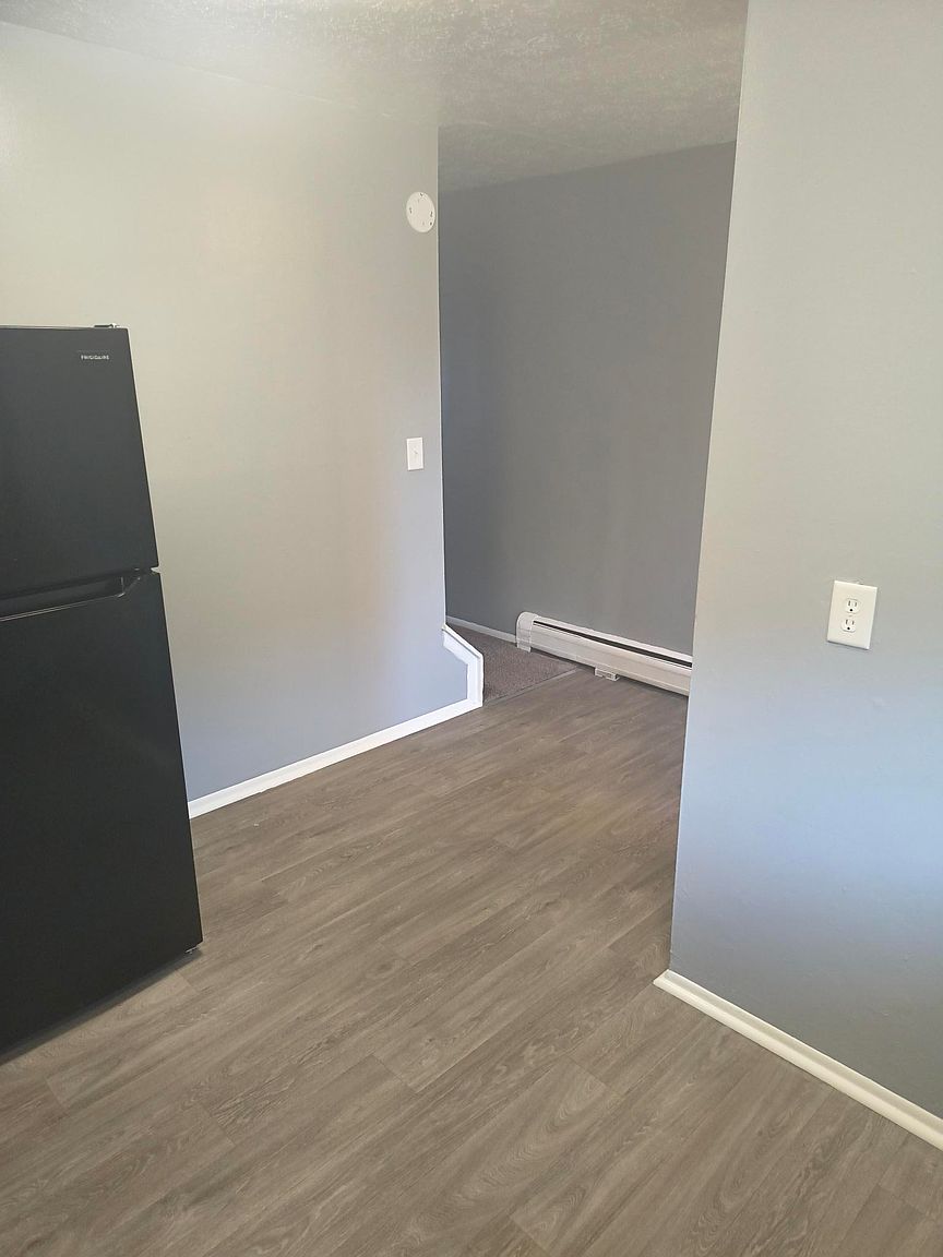 4276 Saint Antoine St, photo 5