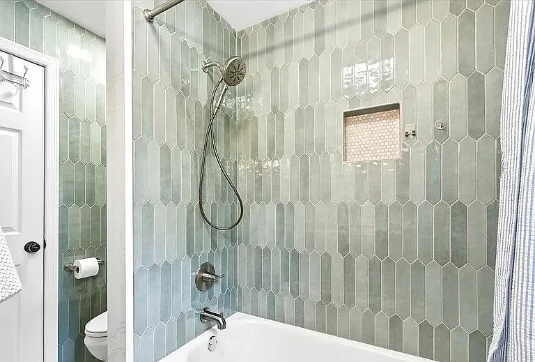 2806 Briarwood Dr SE — Photo 24