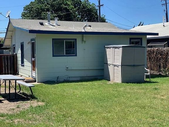 2nd image of 3804 Hillcrest Rd