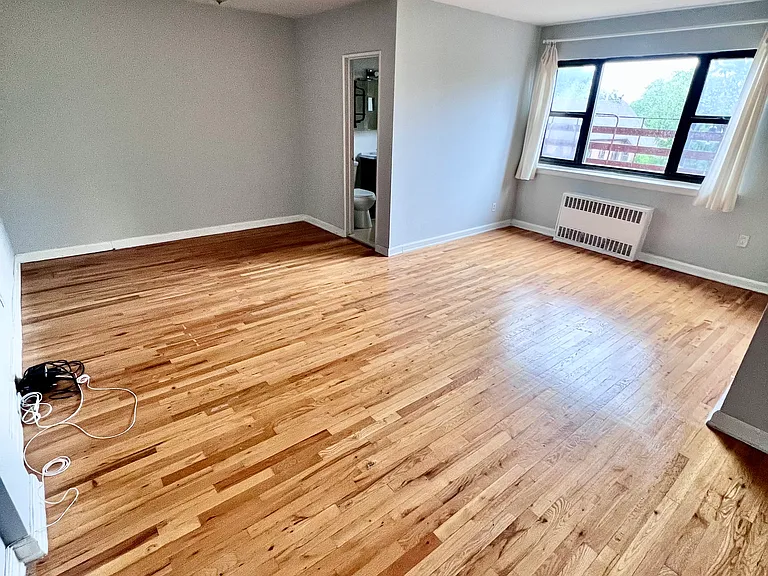 3624 Bell Blvd #12C — Photo 4