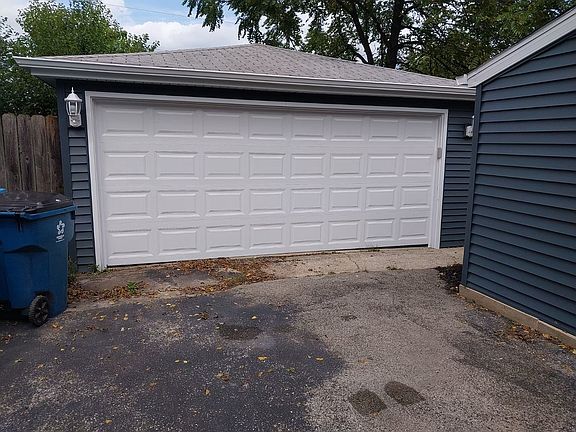 3rd image of 1855 224th St #0