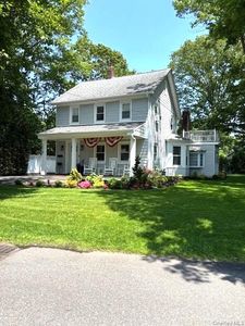 176 Richmond Avenue, Amityville, NY, 11701