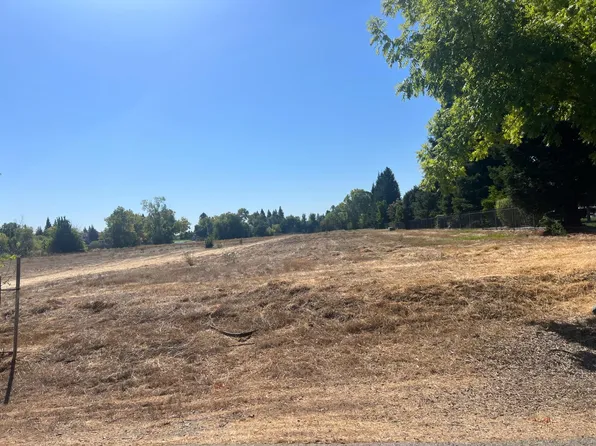 10526 Birch Ranch Dr, Sacramento, CA 95830